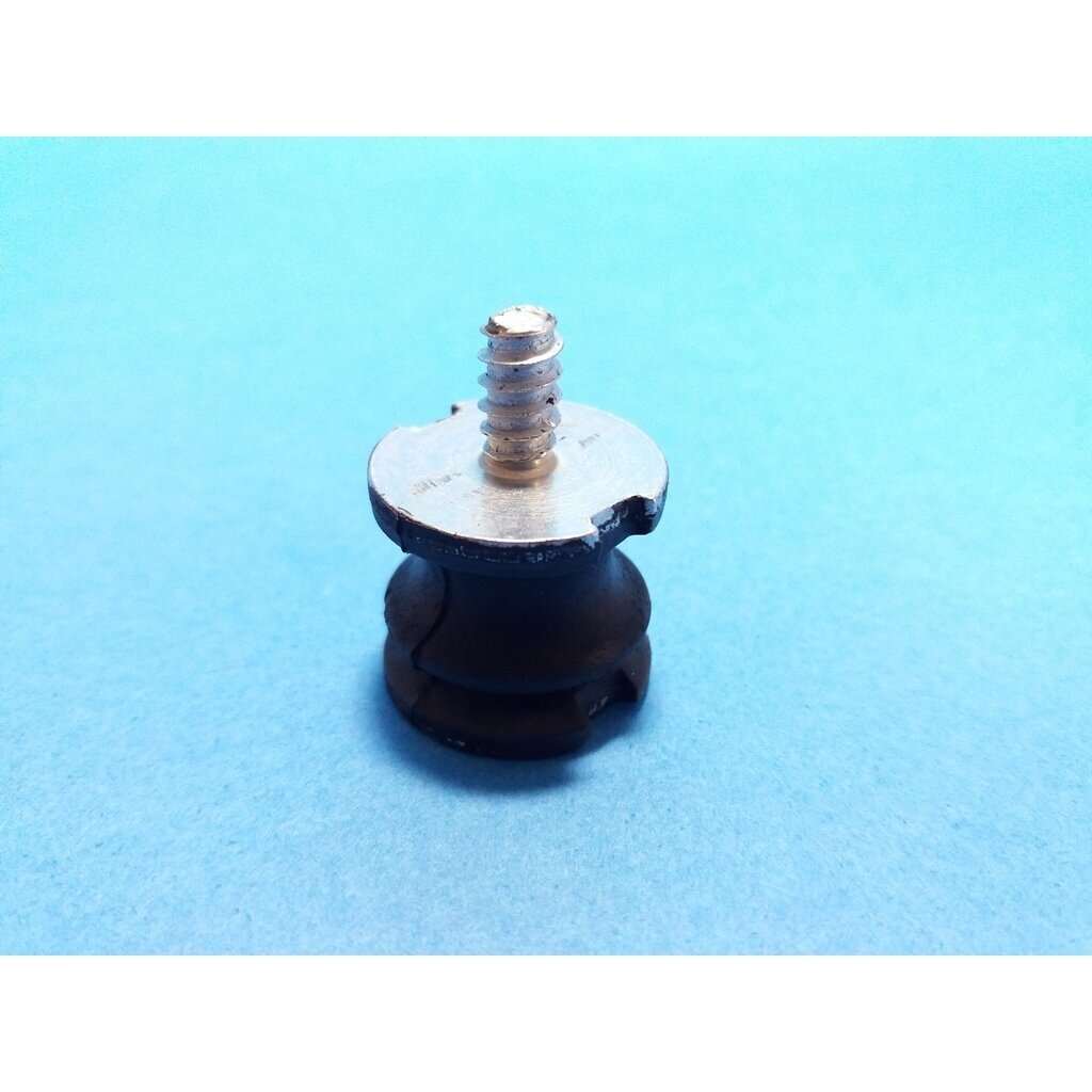 Annular Buffer Antivibration Element suitable for Husqvarna 61 66 266 268 272 Jonsered 625 630 670 chainsaw 501773501 Annular Buffer Antivibration Element suitable for Husqvarna 61 66 266 268 272 Jonsered 625 630 670 chainsaw 501773501