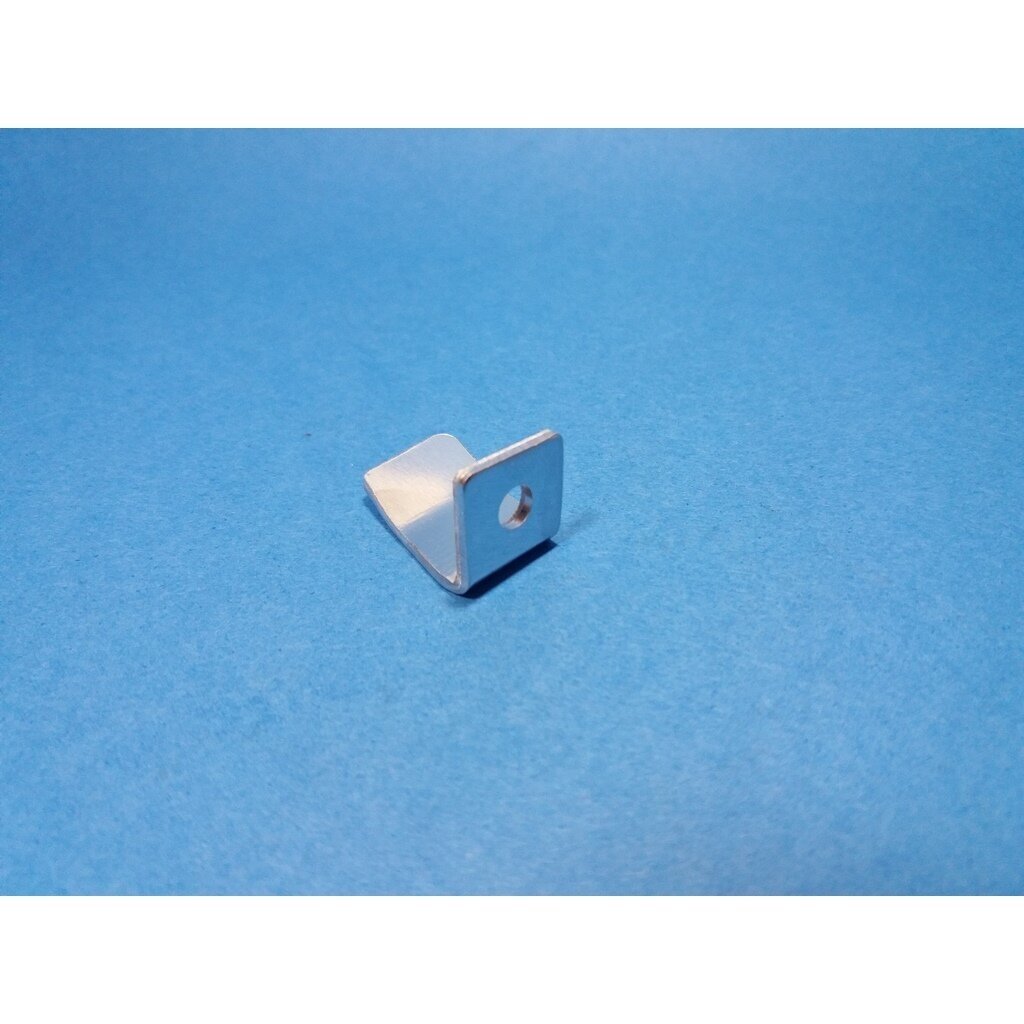 Chain Catcher suitable for Husqvarna 36 41 136 137 141 142 235 236 240 Jonsered 2035 2036 2040 CS2137 CS2138 CS2234 CS2238 Partner 350 351 352 370 371 390 420 McCulloch CS330 CS340 CS360 CS370 CS380 738 740 742 842 chainsaw 530029850 1
