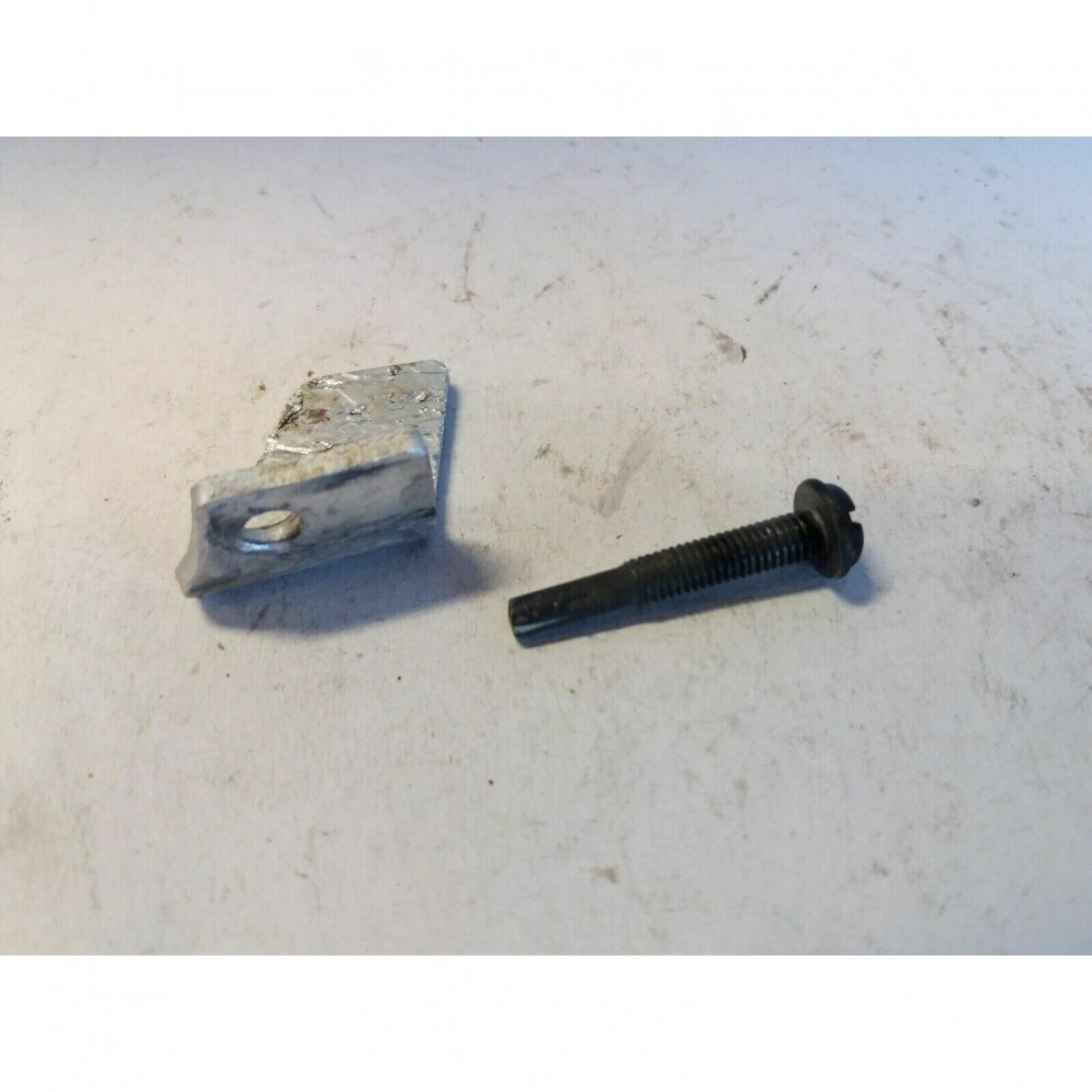 Chain Catcher NAC SPS 01-38 type chainsaw 1