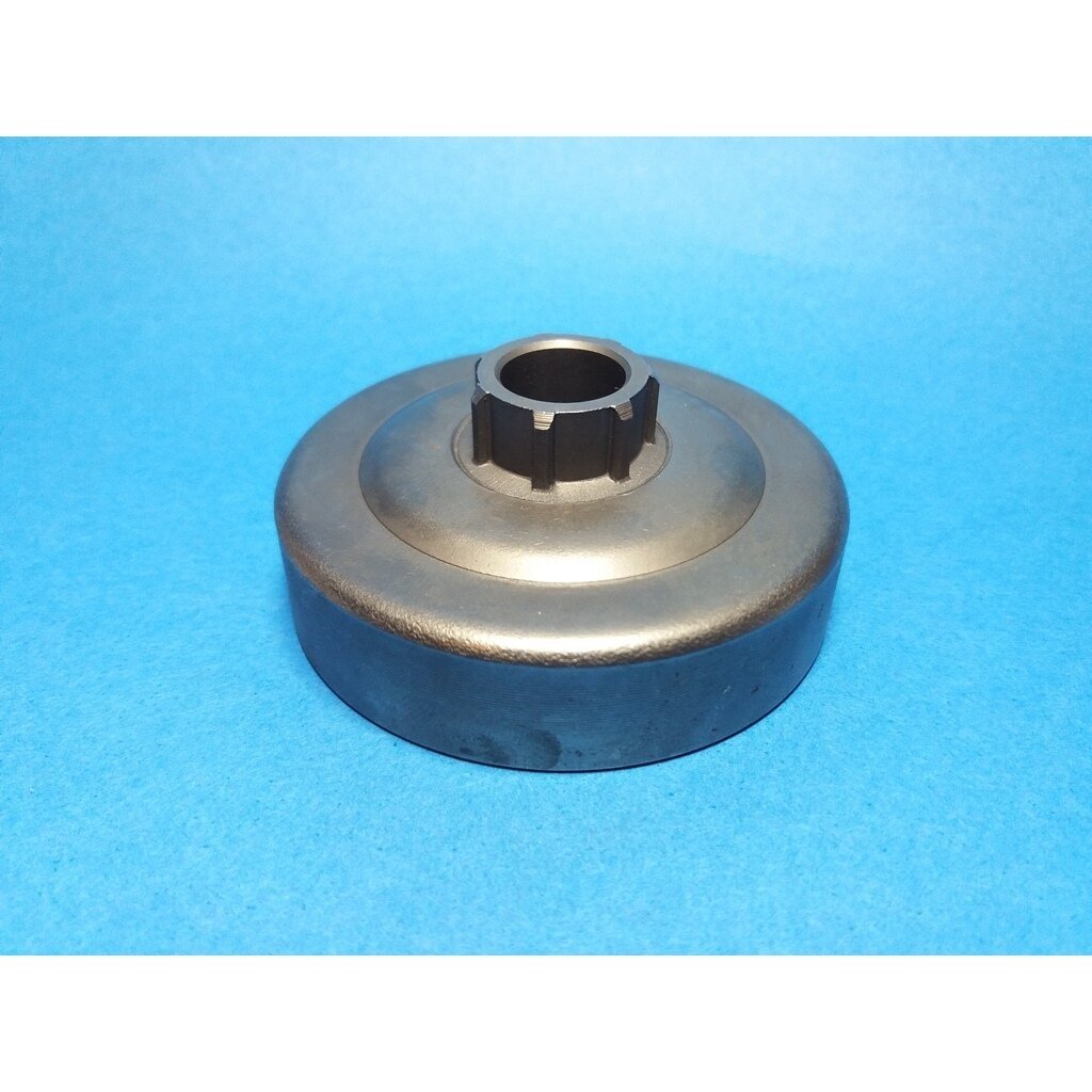 Clutch Assembly Drum .325 7T suitable for Husqvarna 36 41 136 137 141 142 230 235 236 240 Jonsered 2035 2036 2040 CS2137 CS2138 CS2234 CS2238 Partner 350 351 352 370 371 382 390 391 401 420 McCULLOCH CS340 CS380 chainsaw 2 Clutch Assembly Drum .325 7T suitable for Husqvarna 36 41 136 137 141 142 230 235 236 240 Jonsered 2035 2036 2040 CS2137 CS2138 CS2234 CS2238 Partner 350 351 352 370 371 382 390 391 401 420 McCULLOCH CS340 CS380 chainsaw 2