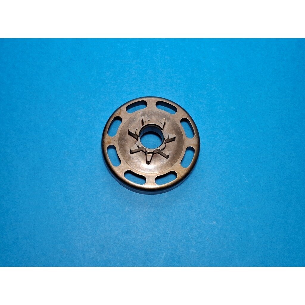 Clutch Drum .325 7T & Needle Bearing Assembly suitable for Husqvarna 435 440 Jonsered CS2240 McCulloch CS410 chainsaw 2 Clutch Drum .325 7T & Needle Bearing Assembly suitable for Husqvarna 435 440 Jonsered CS2240 McCulloch CS410 chainsaw 2