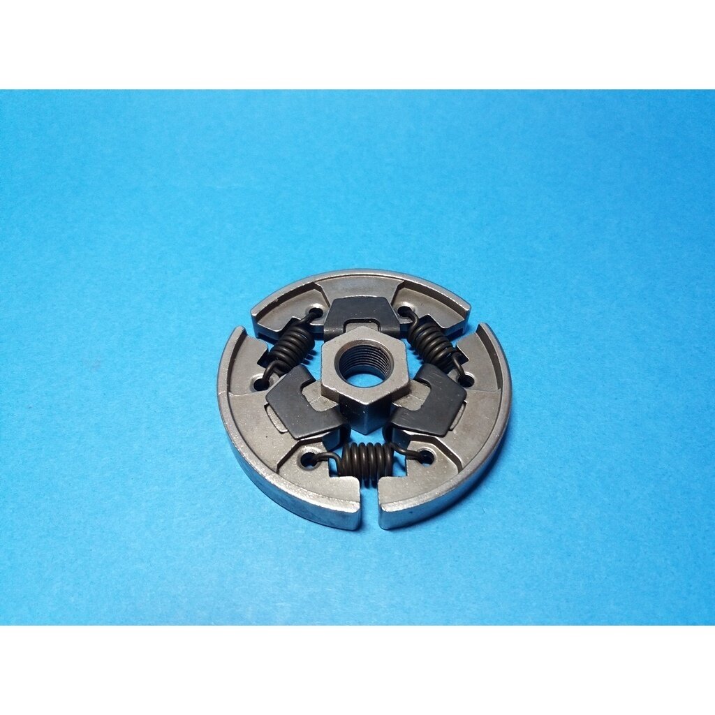 Clutch suitable for STIHL 017 018 019T 021 023 025 MS170 MS180 MS190 MS191 MS210 MS230 MS231 MS241 MS250 MS251 chainsaw 1123 160 2050 Clutch suitable for STIHL 017 018 019T 021 023 025 MS170 MS180 MS190 MS191 MS210 MS230 MS231 MS241 MS250 MS251 chainsaw 1123 160 2050