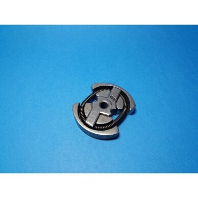 Clutch Assembly Drum .325 7T suitable for Husqvarna 36 41 136 137 141 142 230 235 236 240 Jonsered 2035 2036 2040 CS2137 CS2138 CS2234 CS2238 Partner 350 351 352 370 371 382 390 391 401 420 McCULLOCH CS340 CS380 chainsaw 5 Clutch Assembly Drum .325 7T suitable for Husqvarna 36 41 136 137 141 142 230 235 236 240 Jonsered 2035 2036 2040 CS2137 CS2138 CS2234 CS2238 Partner 350 351 352 370 371 382 390 391 401 420 McCULLOCH CS340 CS380 chainsaw 5