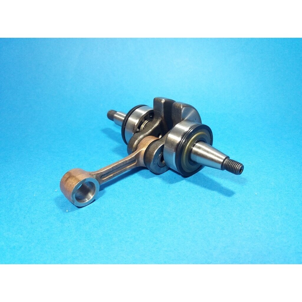 Crankshaft Assembly suitable for Husqvarna 445 445E 445II 450 450II Jonsered CS2245 CS2245II CS2245S CS2250S CS2250SII McCulloch CS450 chainsaw 525605001 Crankshaft Assembly suitable for Husqvarna 445 445E 445II 450 450II Jonsered CS2245 CS2245II CS2245S CS2250S CS2250SII McCulloch CS450 chainsaw 525605001