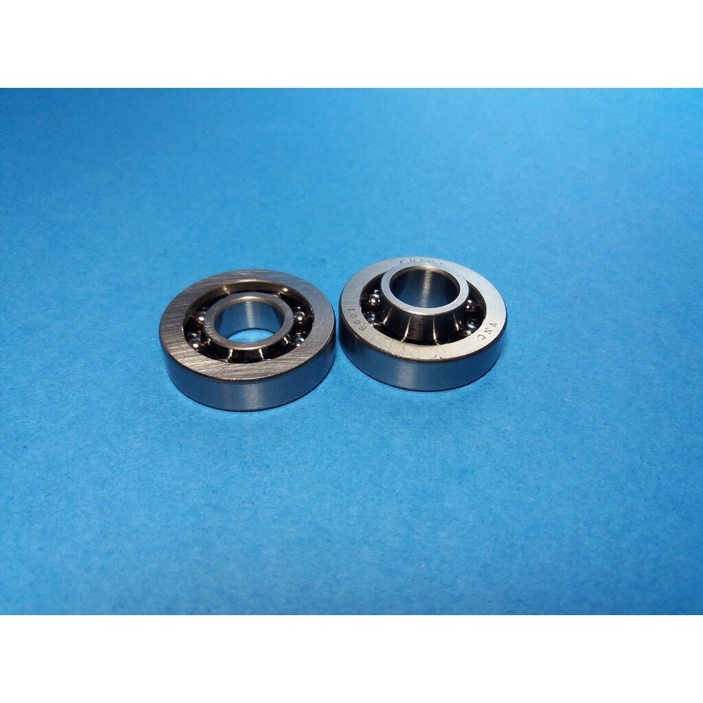 Crankshaft Bearing Kit suitable for Husqvarna 135 140 435 440 Jonsered CS2240 McCulloch CS350 CS390 CS410 chainsaw 1 Crankshaft Bearing Kit suitable for Husqvarna 135 140 435 440 Jonsered CS2240 McCulloch CS350 CS390 CS410 chainsaw 1