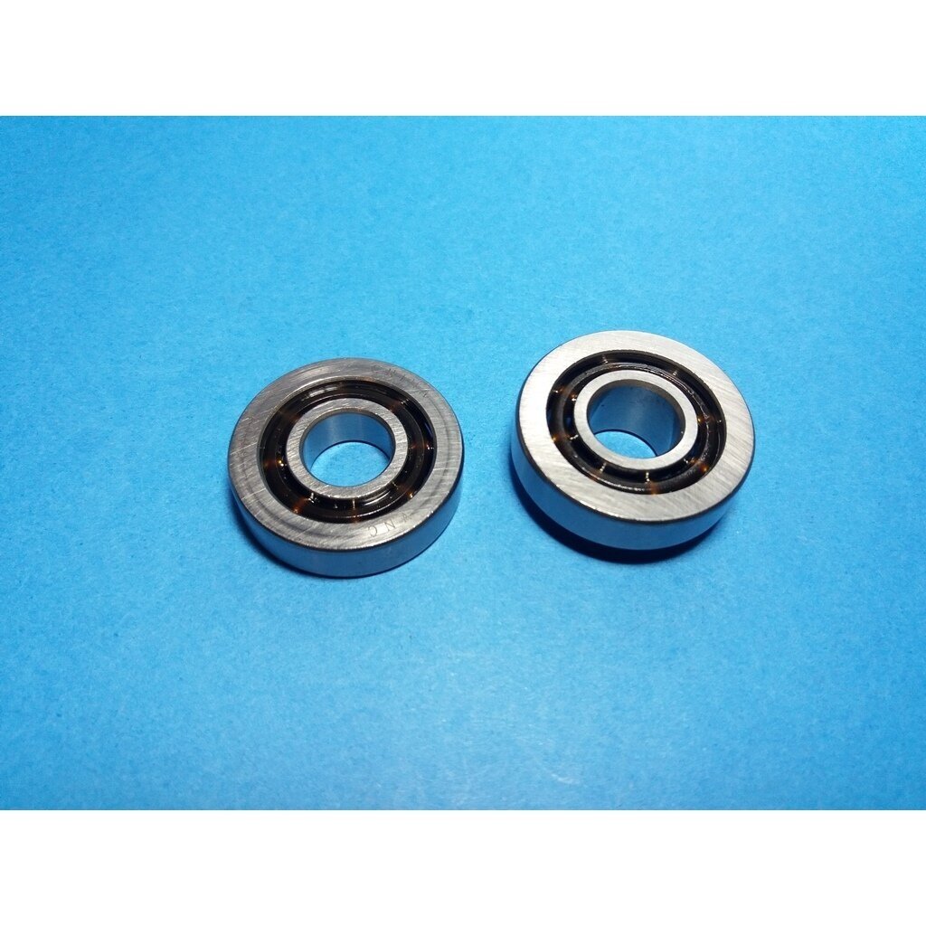 Crankshaft Bearing & Oil Seal Kit suitable for Husqvarna 135 140 435 440 Jonsered CS2240 McCulloch CS350 CS390 CS410 chainsaw 4 Crankshaft Bearing & Oil Seal Kit suitable for Husqvarna 135 140 435 440 Jonsered CS2240 McCulloch CS350 CS390 CS410 chainsaw 4