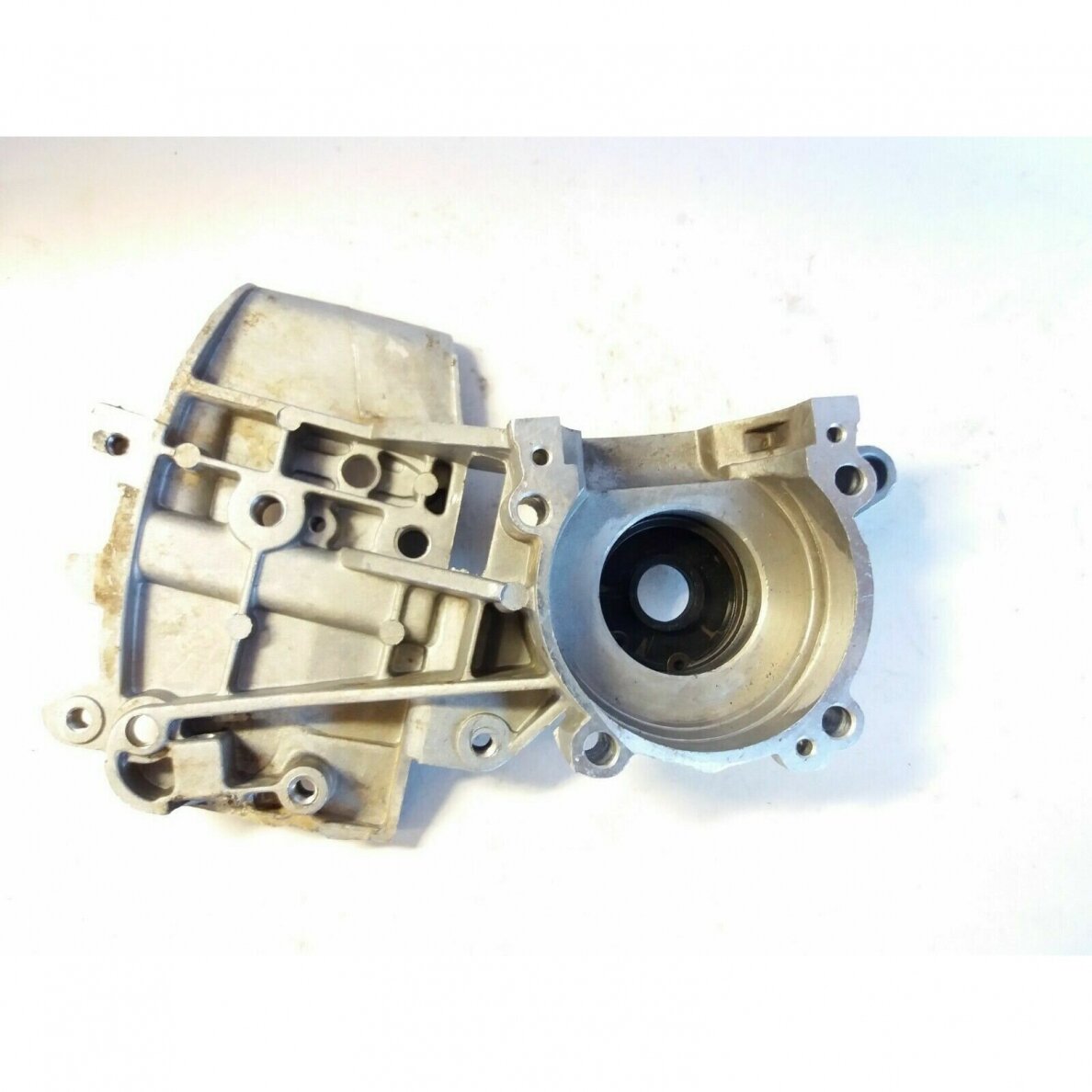 Crankcase NAC SPS 01-38 type chainsaw 7 Crankcase NAC SPS 01-38 type chainsaw 7