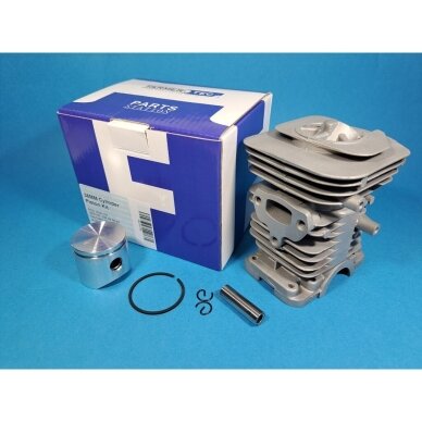 Cylinder & Piston Kit 38mm suitable for Husqvarna 136 137 141 142 chainsaw 530069940 Cylinder & Piston Kit 38mm suitable for Husqvarna 136 137 141 142 chainsaw 530069940