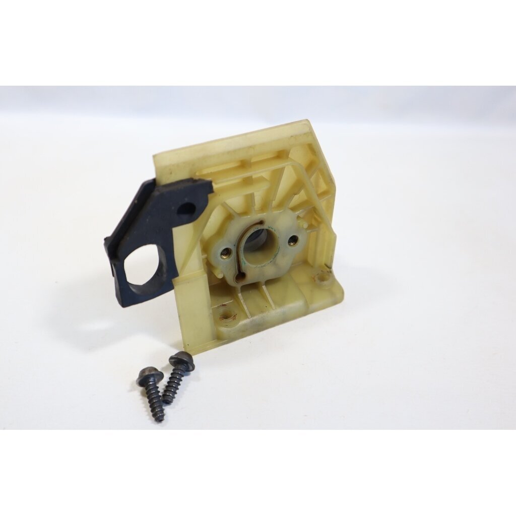 Genuine Adapter Intake Husqvarna 36 136 137 141 Jonsered 2036 chainsaw 530029829 Genuine Adapter Intake Husqvarna 36 136 137 141 Jonsered 2036 chainsaw 530029829