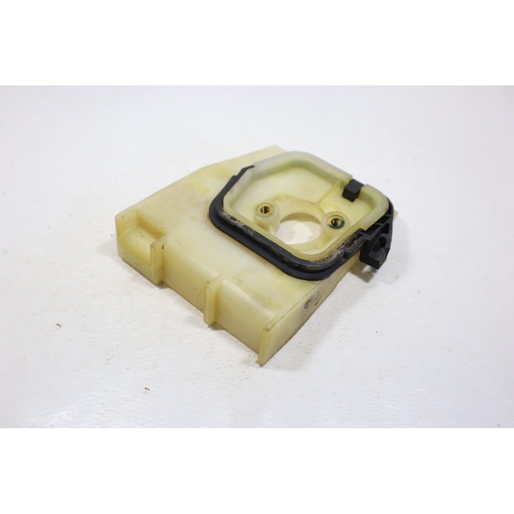 Genuine Adaptor Carburetor Homelite CSP4518 chainsaw 308081001 5131001605 1 Genuine Adaptor Carburetor Homelite CSP4518 chainsaw 308081001 5131001605 1