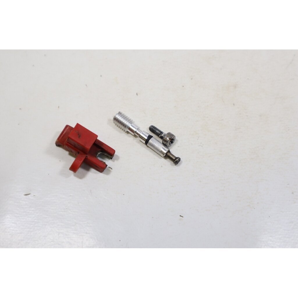 Genuine Adjuster Oil Pump Solo 644 651 chainsaw 64 00 183 Genuine Adjuster Oil Pump Solo 644 651 chainsaw 64 00 183