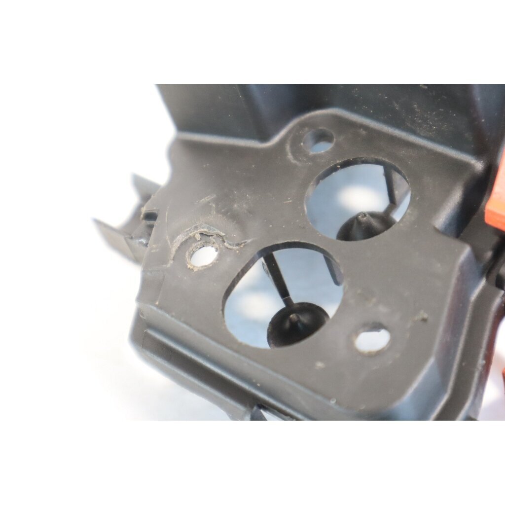Genuine Air Filter Huosing Stop Switch Husqvarna 120 235 236 240 Jonsered CS2234 CS2238 McCULLOCH CS340 CS380 chainsaw 545062101 14 Genuine Air Filter Huosing Stop Switch Husqvarna 120 235 236 240 Jonsered CS2234 CS2238 McCULLOCH CS340 CS380 chainsaw 545062101 14