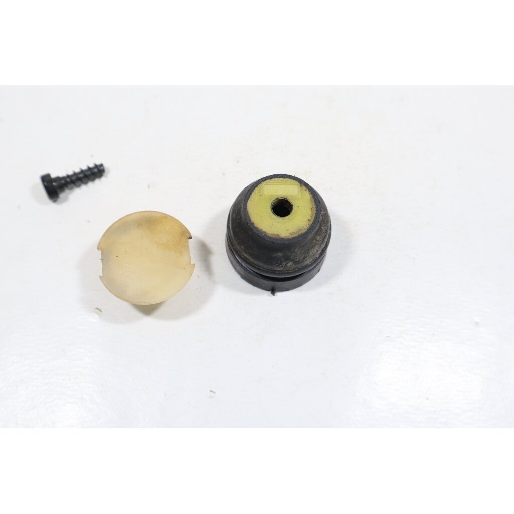 Genuine Annular Buffer Shock Absorber STIHL 024 026 028 038 MS240 MS260 MS380 MS381 chainsaw 1121 790 9907 3