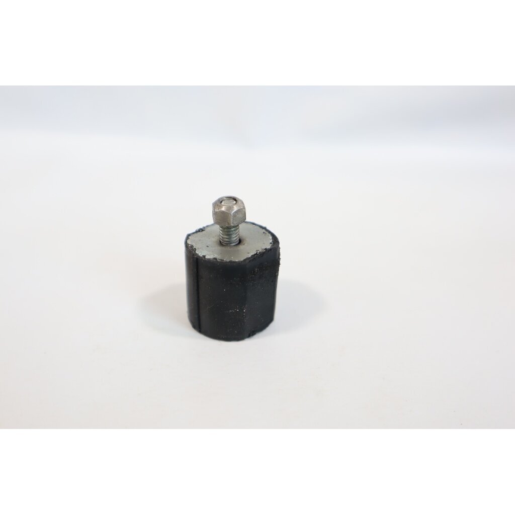 Genuine Annular Buffer STIHL 010 011 012 015 020 chainsaw 1116 790 9600 2 Genuine Annular Buffer STIHL 010 011 012 015 020 chainsaw 1116 790 9600 2