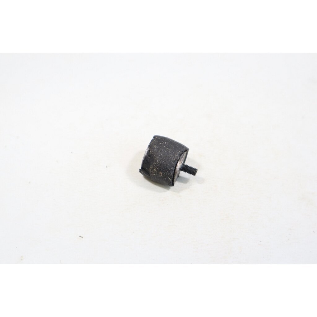 Genuine Annular Buffer STIHL 020AV chainsaw 1114 790 9605 Genuine Annular Buffer STIHL 020AV chainsaw 1114 790 9605