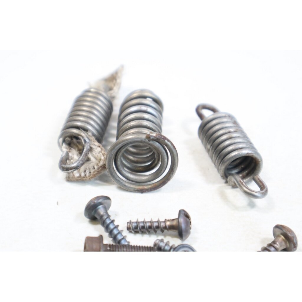 Genuine Antivibration Element Kit Husqvarna 40 45 49 Jonsered 2041 2045 2050 Partner 460 chainsaw 2 Genuine Antivibration Element Kit Husqvarna 40 45 49 Jonsered 2041 2045 2050 Partner 460 chainsaw 2