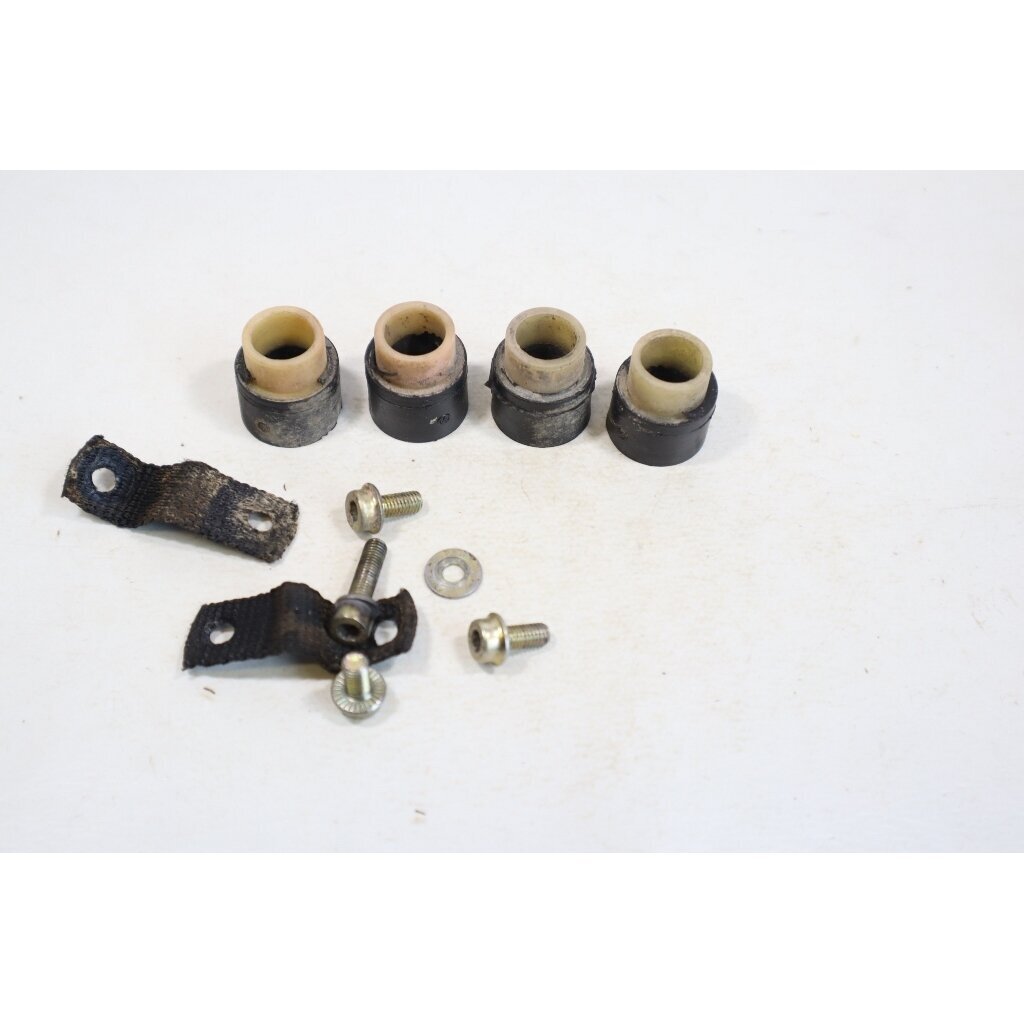 Genuine Antivibration Element Kit Solo 634 641 chainsaw 6300188 1