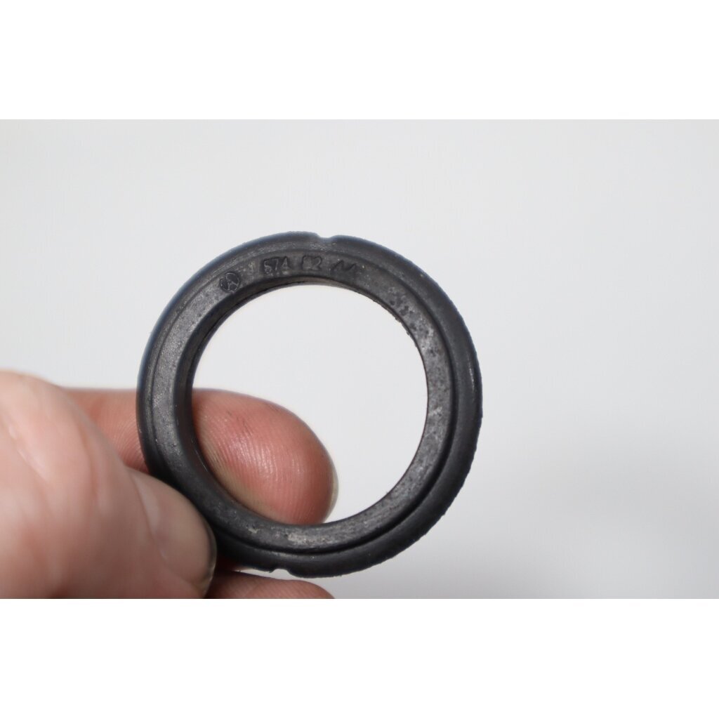 Genuine Antivibration Element McCULLOCH T26CS B26 B40 B28 brushcutter 574824401 1 Genuine Antivibration Element McCULLOCH T26CS B26 B40 B28 brushcutter 574824401 1