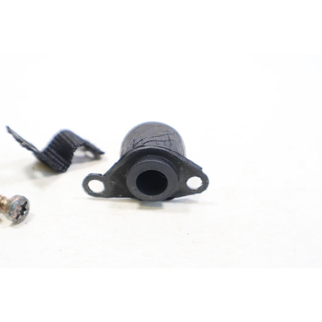Genuine Antivibration Element Rubber Metal Connection Solo 634 641 chainsaw 6300138 1