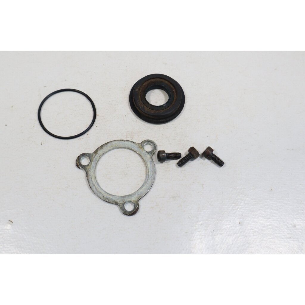 Genuine Bearing Cage Husqvarna 252RX 250RX Jonsered RS51 brushcutter 502260101 Genuine Bearing Cage Husqvarna 252RX 250RX Jonsered RS51 brushcutter 502260101
