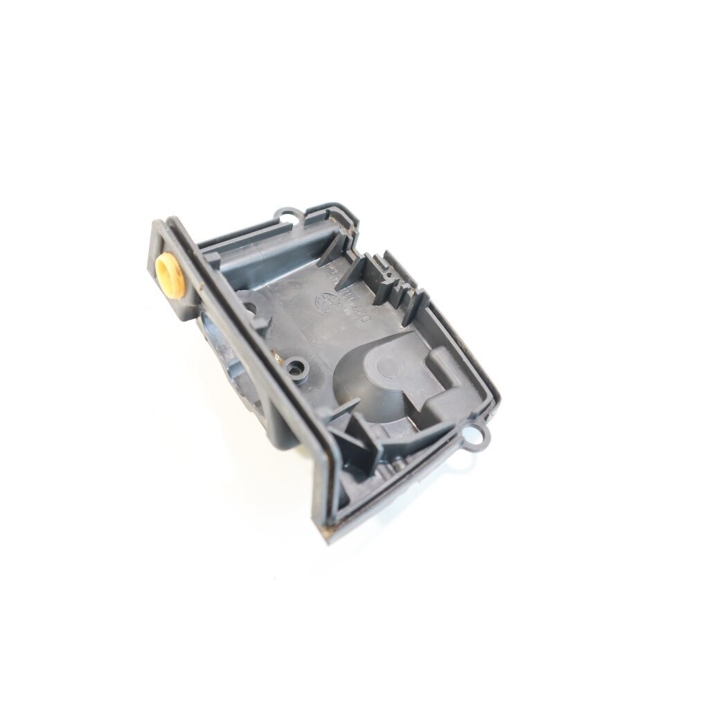 Genuine Bottom Makita DCS520 DCS430 DCS431 DCS540 chainsaw 027118040 2 Genuine Bottom Makita DCS520 DCS430 DCS431 DCS540 chainsaw 027118040 2