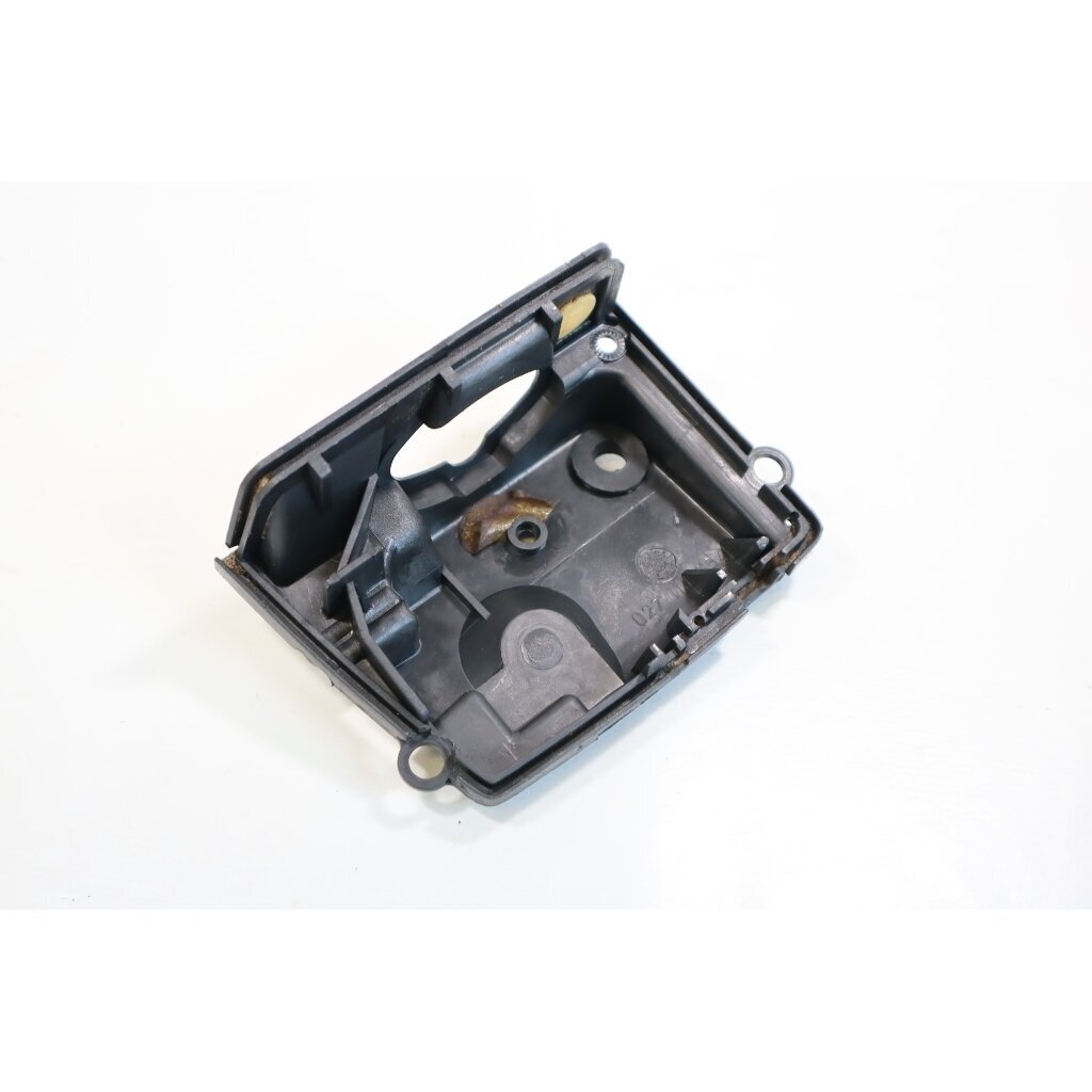 Genuine Bottom Makita DCS520 DCS430 DCS431 DCS540 chainsaw 027118040 3