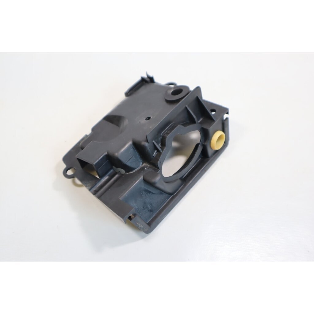Genuine Bottom Makita DCS520 DCS430 DCS431 DCS540 chainsaw 027118040 6