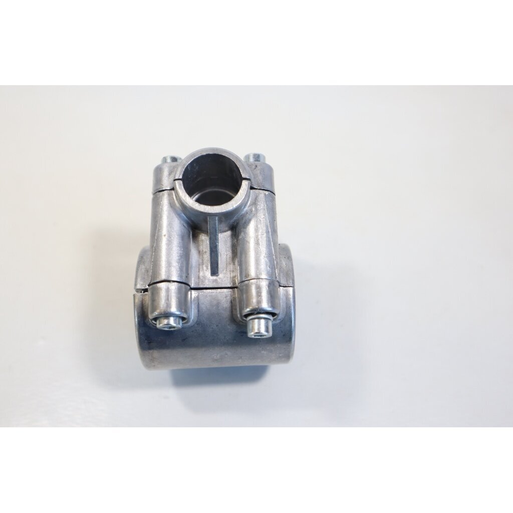 Genuine Bracket Handle Oleo Mac SPARTA 250 22 25 26 36 37 38 42 43 44 220 270 280 300 320 360 370 380 381 440 441 725 726 727 730 733 740 741 Efco STARK 3800 42 brushcutter 074000183AR 4