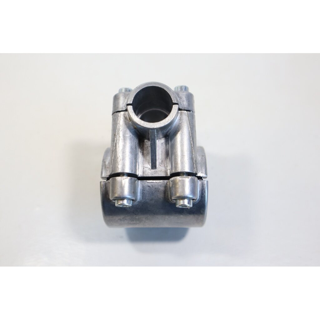 Genuine Bracket Handle Oleo Mac SPARTA 250 22 25 26 36 37 38 42 43 44 220 270 280 300 320 360 370 380 381 440 441 725 726 727 730 733 740 741 Efco STARK 3800 42 brushcutter 074000183AR 5