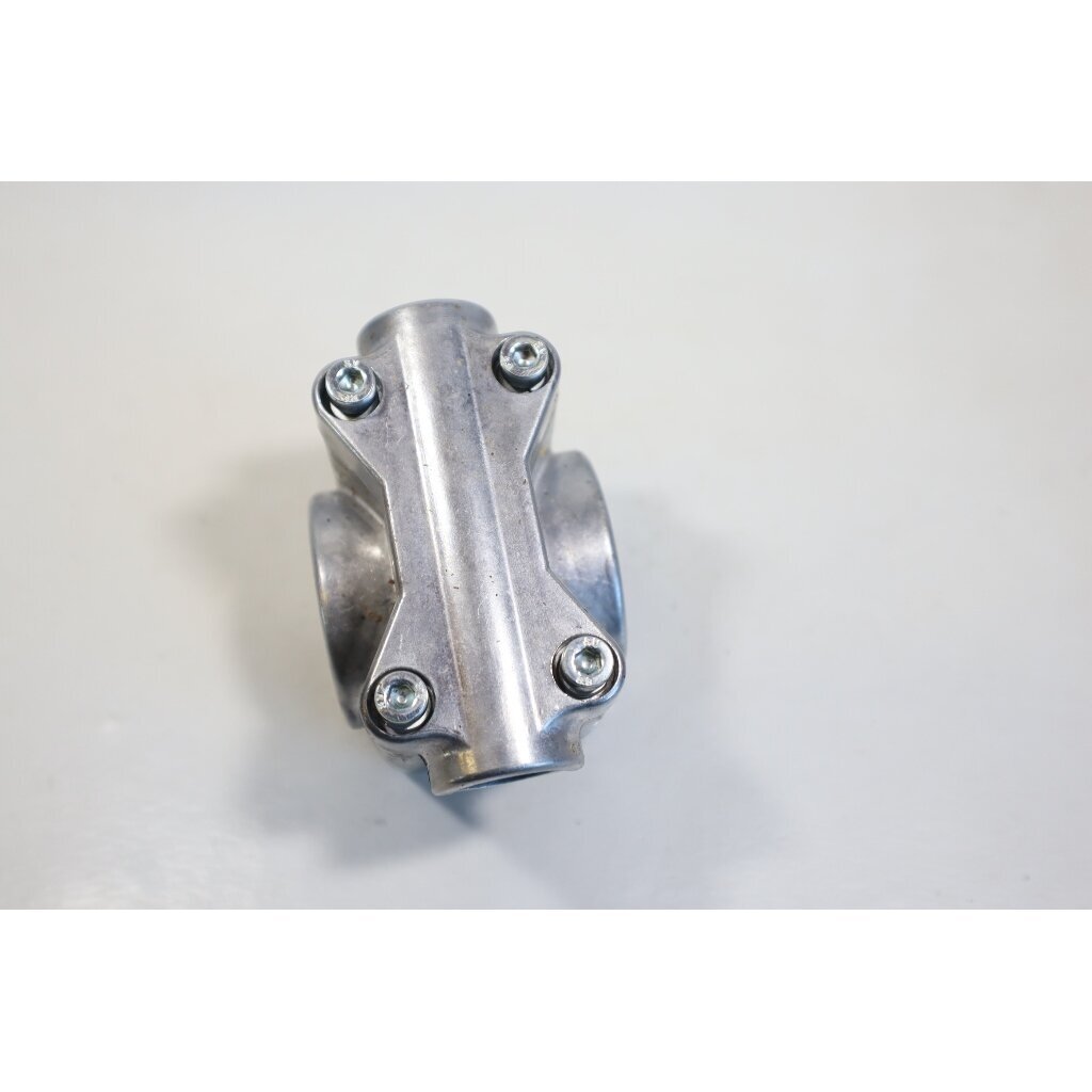 Genuine Bracket Handle Oleo Mac SPARTA 250 22 25 26 36 37 38 42 43 44 220 270 280 300 320 360 370 380 381 440 441 725 726 727 730 733 740 741 Efco STARK 3800 42 brushcutter 074000183AR 6