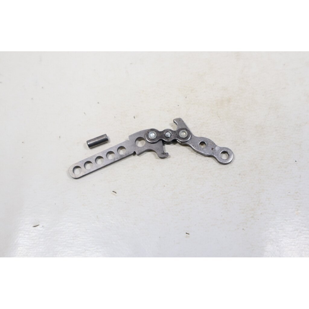 Genuine Brake Spring Holder Dolmar PS-34 PS-36 PS-41 PS-45 chainsaw 036 213 020 Genuine Brake Spring Holder Dolmar PS-34 PS-36 PS-41 PS-45 chainsaw 036 213 020