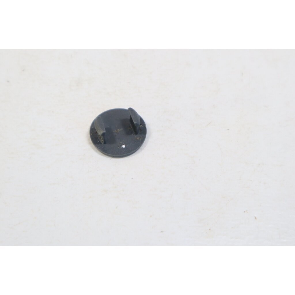 Genuine Cap Oleo Mac 936 937 940 Efco 136 137 140 chainsaw 50050072 Genuine Cap Oleo Mac 936 937 940 Efco 136 137 140 chainsaw 50050072