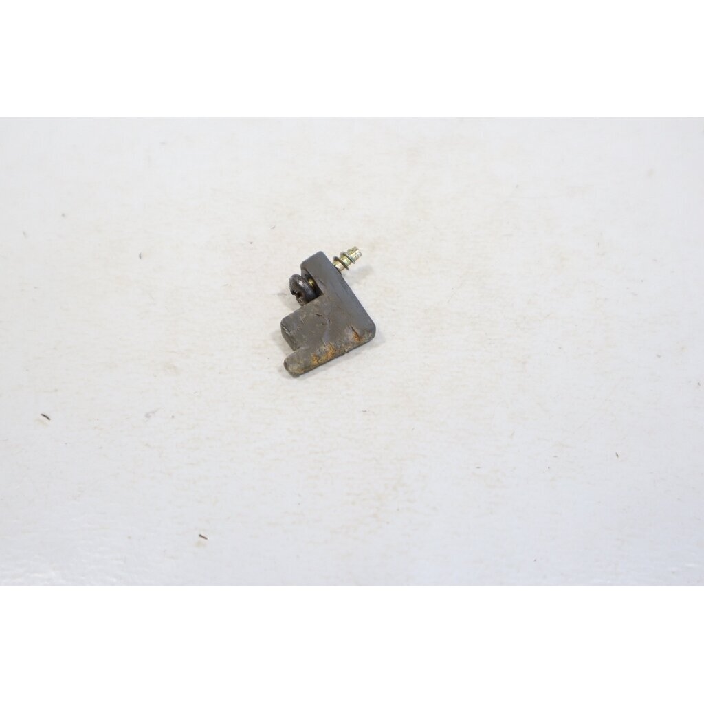 Genuine Chain Catcher Protector Efco 138 142 146 151 Oleo Mac 936 940 938 941 942 946 951 chainsaw 094600369 1