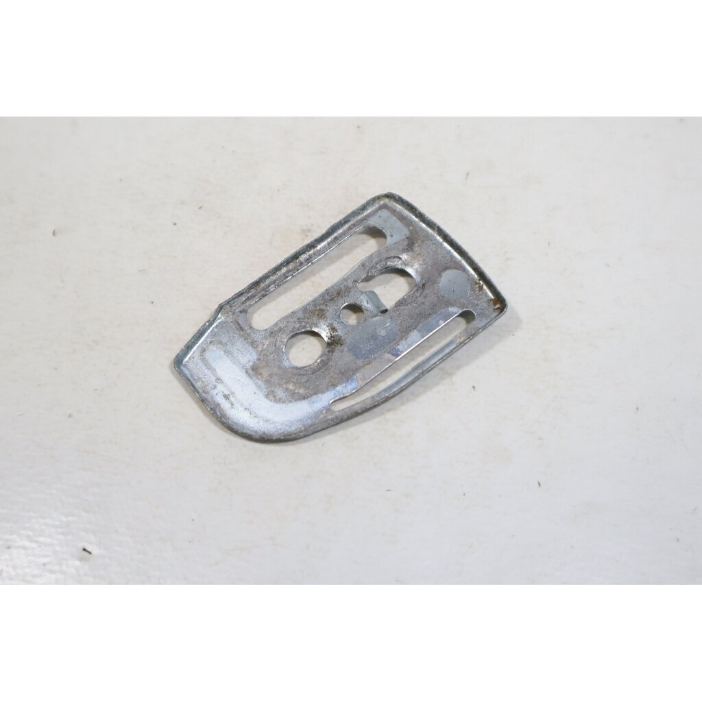 Genuine Chain Guide Plate Husqvarna 36 41 137 141 Jonsered chainsaw 530047855 5 Genuine Chain Guide Plate Husqvarna 36 41 137 141 Jonsered chainsaw 530047855 5