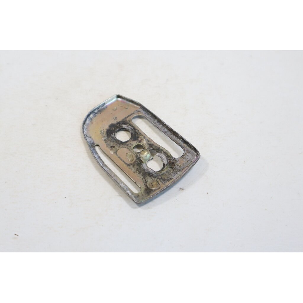 Genuine Chain Guide Plate Husqvarna 36 41 137 141 Jonsered chainsaw 530047855 4 Genuine Chain Guide Plate Husqvarna 36 41 137 141 Jonsered chainsaw 530047855 4