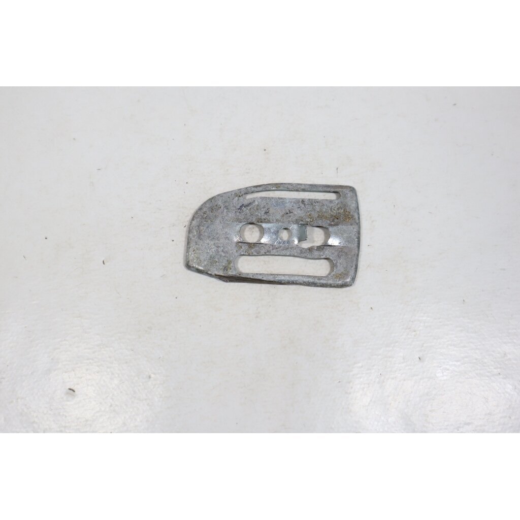 Genuine Chain Guide Plate Husqvarna 36 41 137 141 Jonsered chainsaw 530047855 Genuine Chain Guide Plate Husqvarna 36 41 137 141 Jonsered chainsaw 530047855