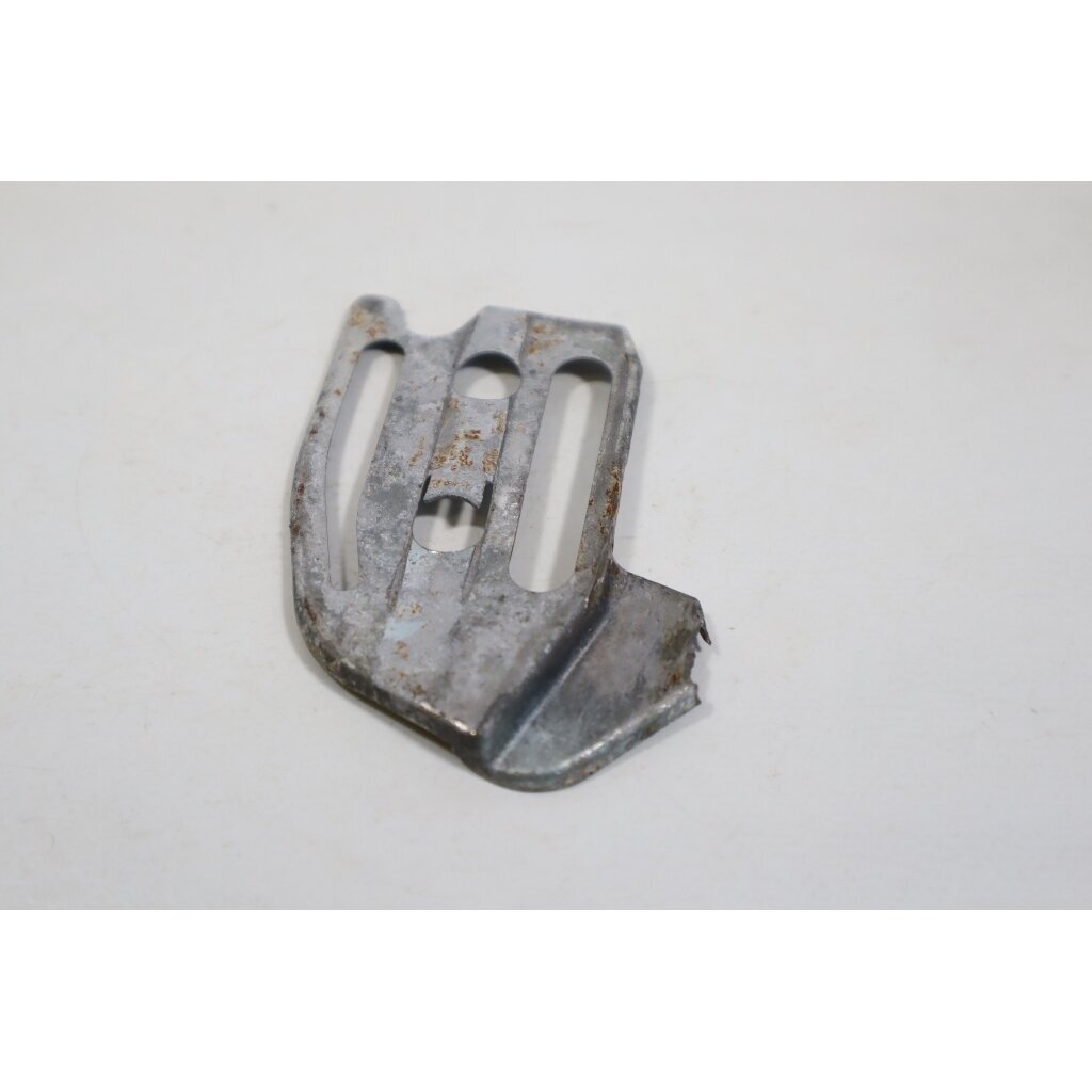 Genuine Chain Guide Plate McCULLOCH Poulan Jonsered CS2137 Partner 351 352 371 382 391 401 421 422 chainsaw 530038238 1