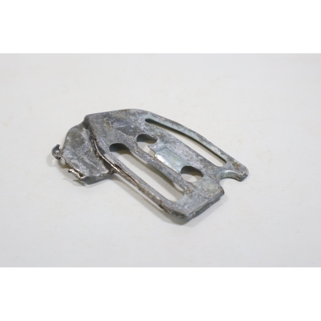 Genuine Chain Guide Plate McCULLOCH Poulan Jonsered CS2137 Partner 351 352 371 382 391 401 421 422 chainsaw 530038238 1 Genuine Chain Guide Plate McCULLOCH Poulan Jonsered CS2137 Partner 351 352 371 382 391 401 421 422 chainsaw 530038238 1