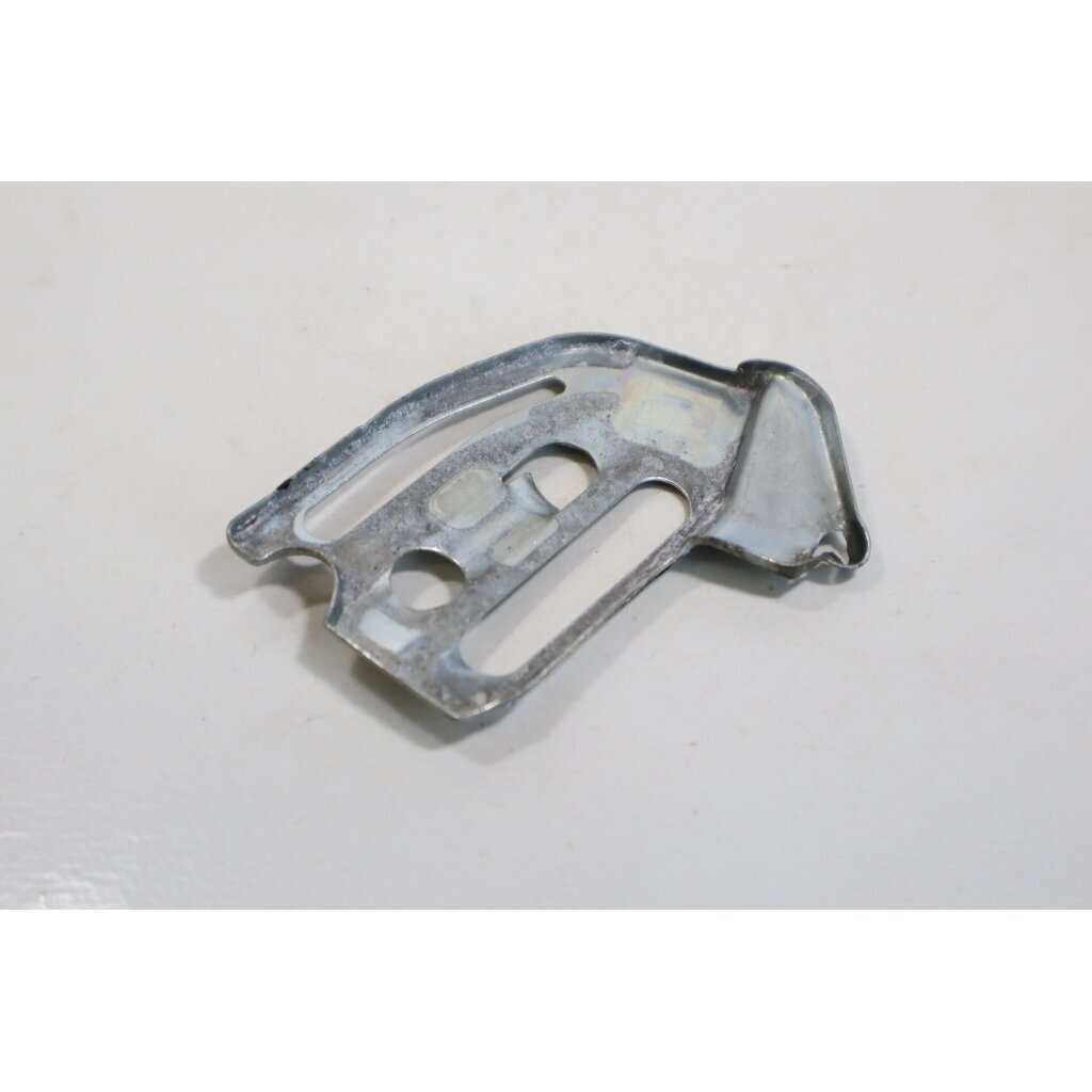 Genuine Chain Guide Plate McCULLOCH Poulan Jonsered CS2137 Partner 351 352 371 382 391 401 421 422 chainsaw 530038238 3