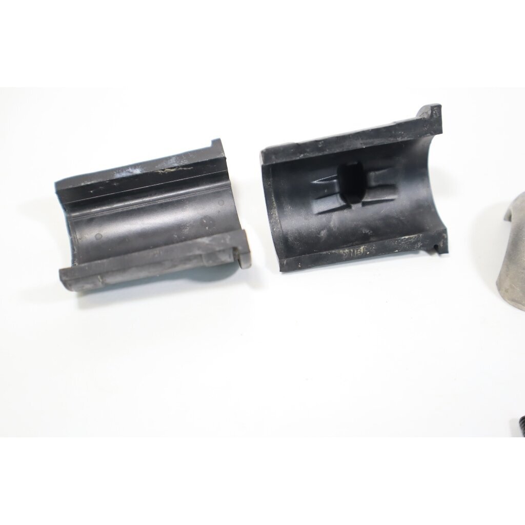Genuine Clamping Sleeve Assembly Hitachi CG27EAS brushcutter 3 Genuine Clamping Sleeve Assembly Hitachi CG27EAS brushcutter 3