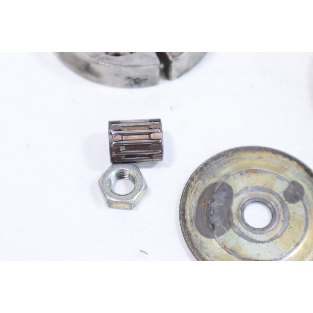 Genuine Clutch Assembly 1/4" 8T STIHL 020AV chainsaw 1 Genuine Clutch Assembly 1/4" 8T STIHL 020AV chainsaw 1