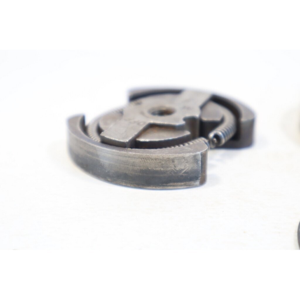 Genuine Clutch Assembly .325 7T Husqvarna 120 235 236 240 Jonsered CS2234 CS2238 McCULLOCH CS340 CS380 chainsaw 2
