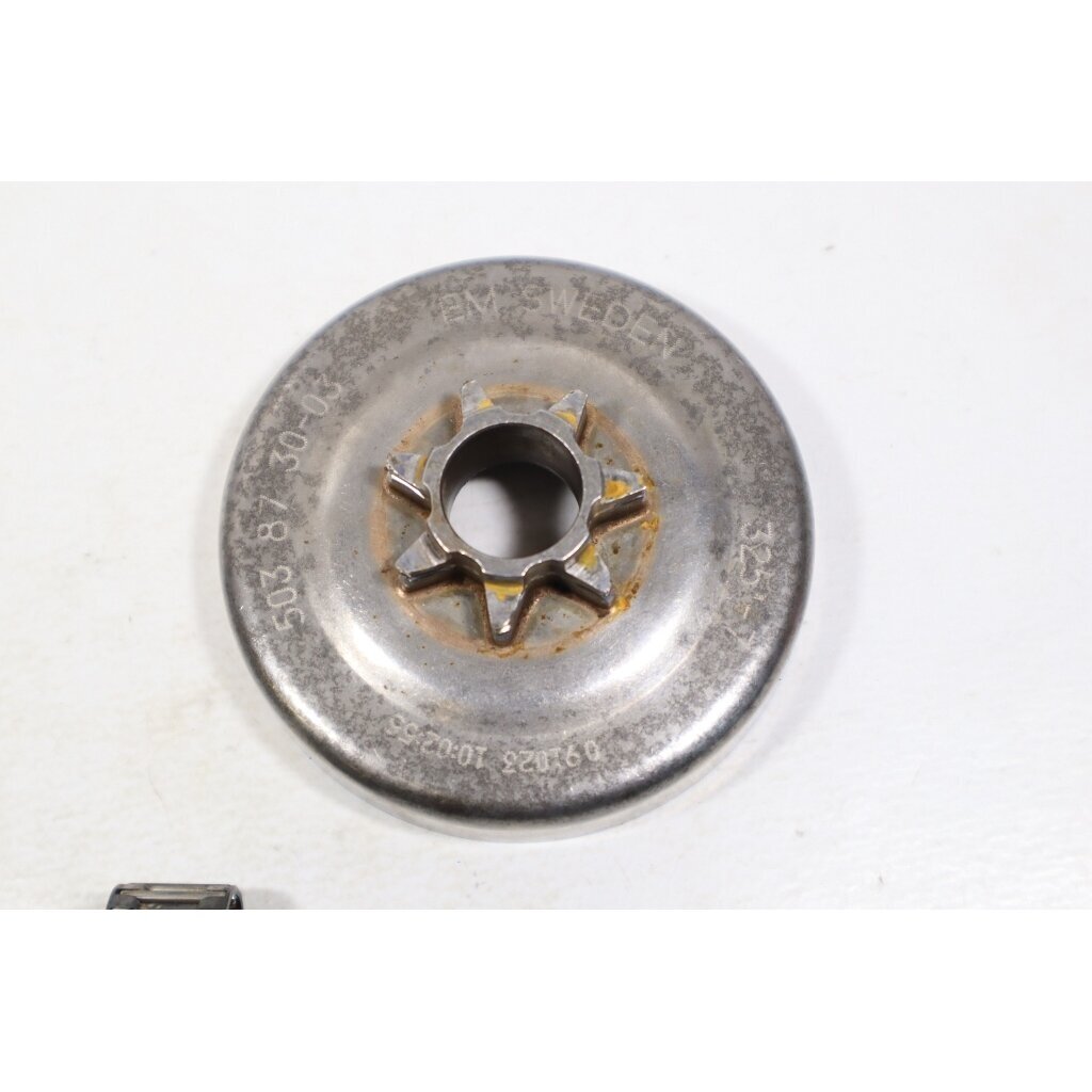 Genuine Clutch Assembly .325 7T Jonsered CS2141 CS2145 CS2245 CS2250 Husqvarna 340 345 445 450 chainsaw 6 Genuine Clutch Assembly .325 7T Jonsered CS2141 CS2145 CS2245 CS2250 Husqvarna 340 345 445 450 chainsaw 6