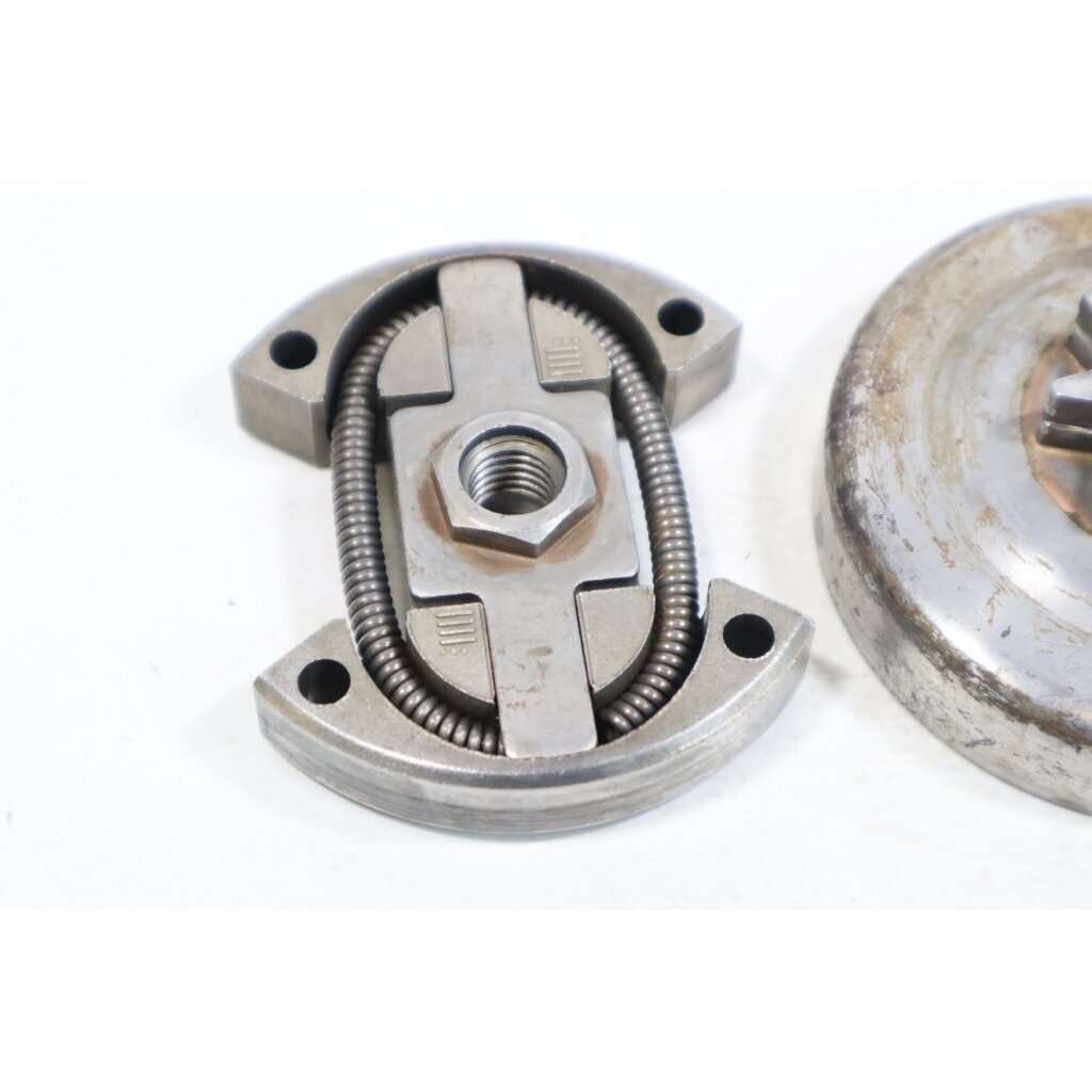 Genuine Clutch Assembly .325 8T Husqvarna 50 51 55 chainsaw 1 Genuine Clutch Assembly .325 8T Husqvarna 50 51 55 chainsaw 1