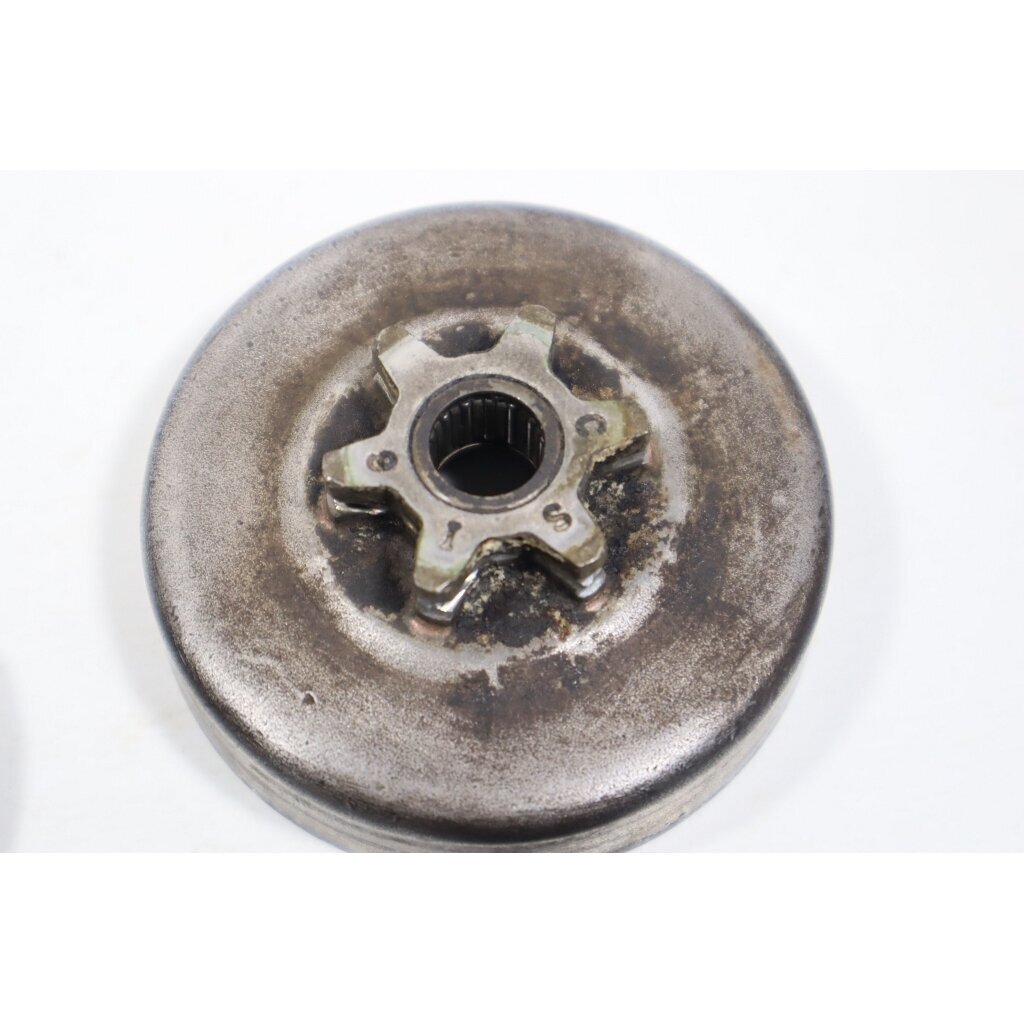 Genuine Clutch Assembly 3/8 6T Husqvarna 36 136 137 236 Jonsered CS2137 Partner 351 352 371 chainsaw 5 Genuine Clutch Assembly 3/8 6T Husqvarna 36 136 137 236 Jonsered CS2137 Partner 351 352 371 chainsaw 5
