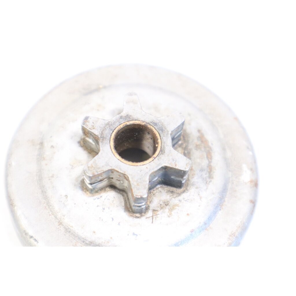 Genuine Clutch Assembly 3/8 6T Jobu SL35B chainsaw 3 Genuine Clutch Assembly 3/8 6T Jobu SL35B chainsaw 3