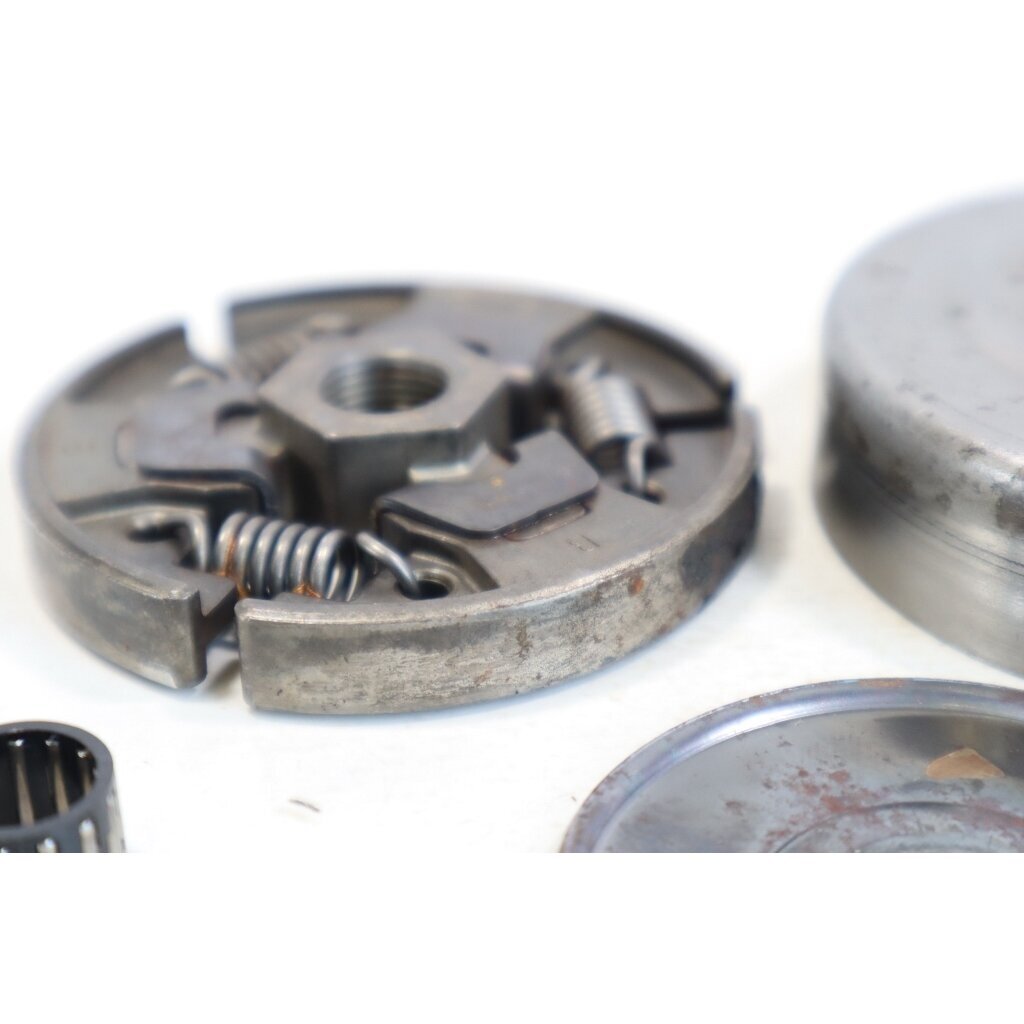 Genuine Clutch Assembly 3/8 6T STIHL 017 018 MS170 MS180 MS230 MS250 chainsaw 2 Genuine Clutch Assembly 3/8 6T STIHL 017 018 MS170 MS180 MS230 MS250 chainsaw 2