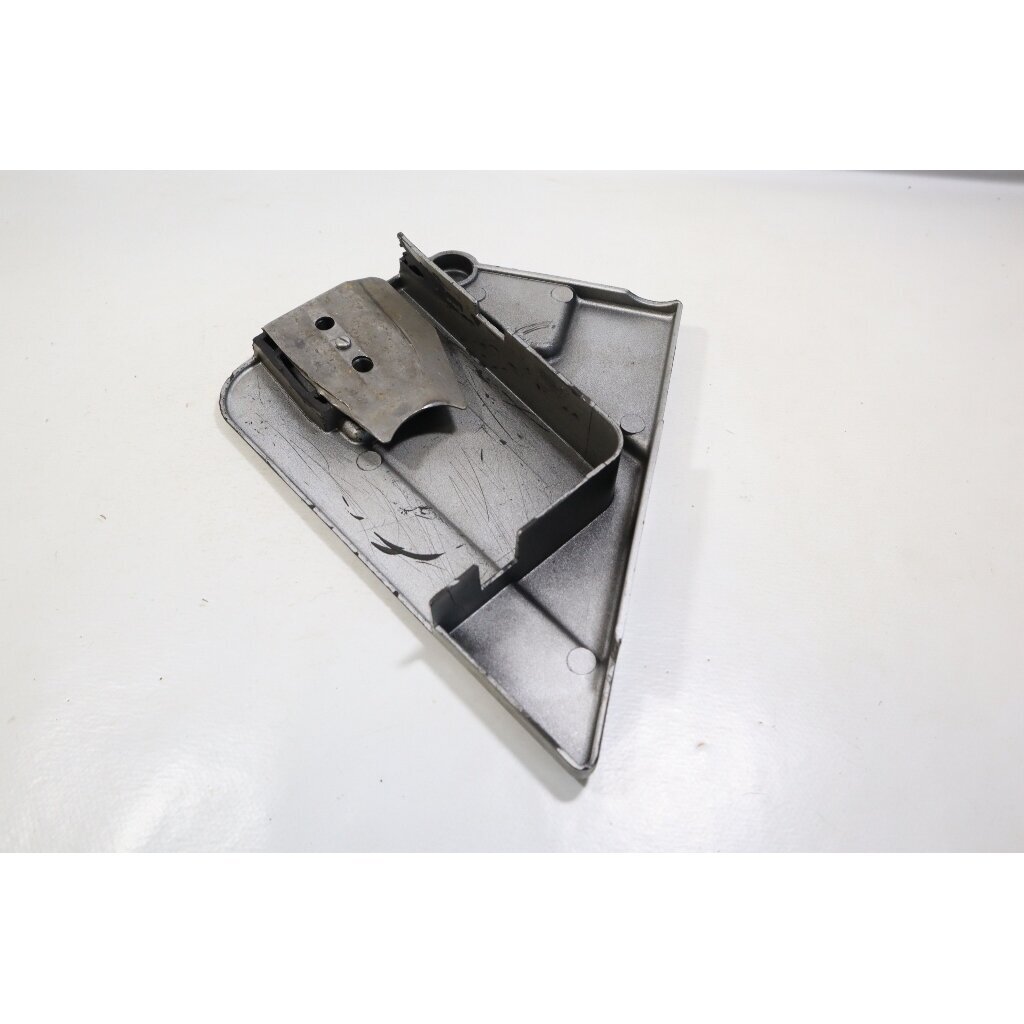 Genuine Clutch Cover McCulloch California chainsaw 227229 6 Genuine Clutch Cover McCulloch California chainsaw 227229 6