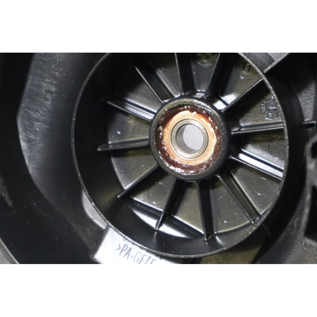 Genuine Clutch Cover McCulloch T22 LS LCS trimmer 578224101 6 Genuine Clutch Cover McCulloch T22 LS LCS trimmer 578224101 6