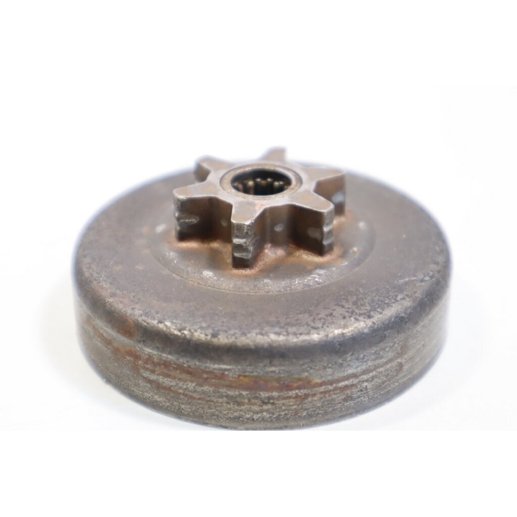 Genuine Clutch Drum 3/8 6T Husqvarna 36 136 137 236 Jonsered CS2137 Partner 351 352 371 chainsaw 530047061 1 Genuine Clutch Drum 3/8 6T Husqvarna 36 136 137 236 Jonsered CS2137 Partner 351 352 371 chainsaw 530047061 1